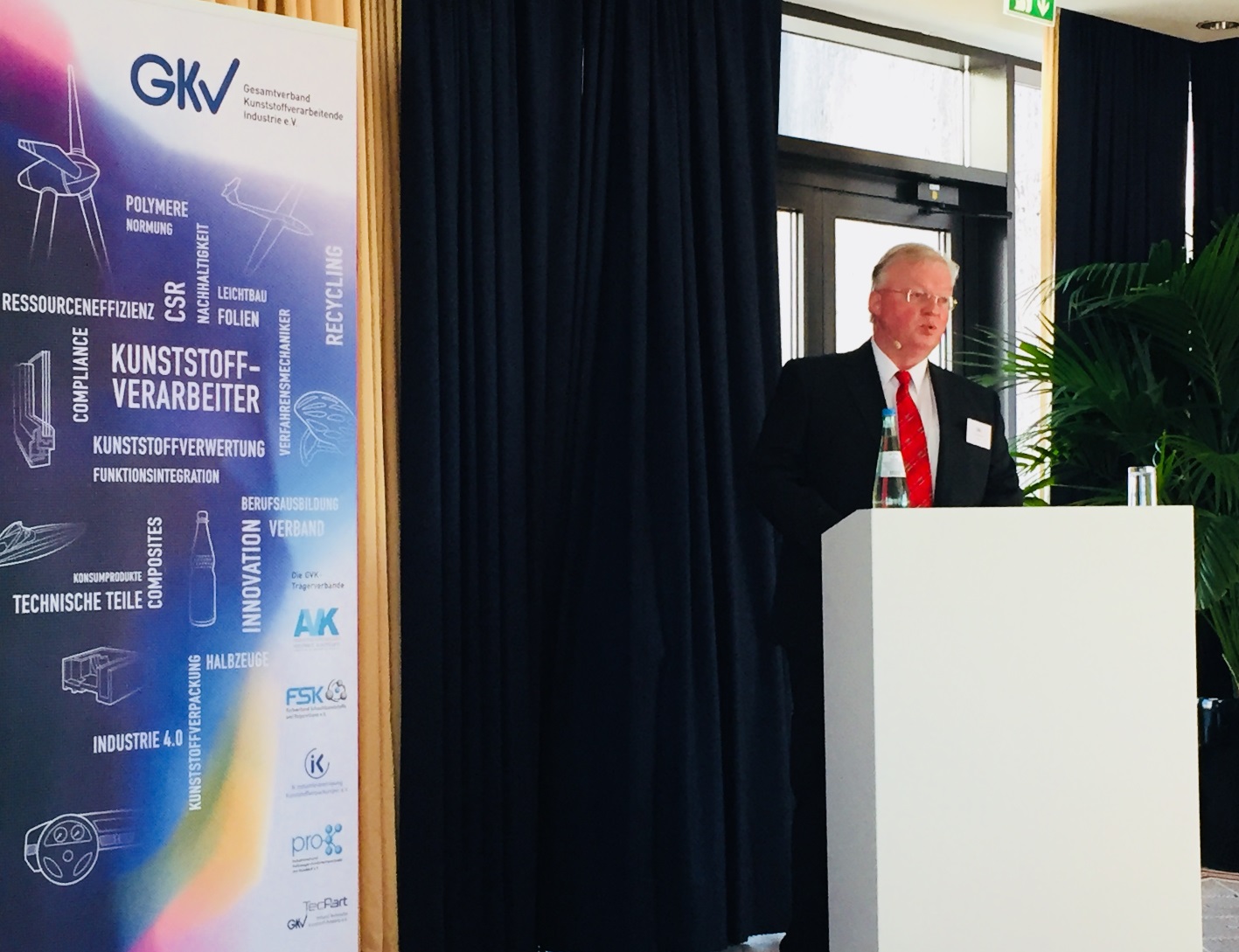 GKV-Präsident Dirk E. O. Westerheide zog eine positive Bilanz für die Kunststoffverarbeitung in Deutschland